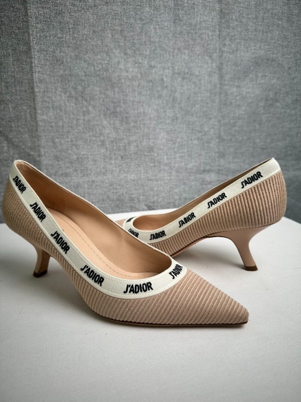NEW Christian Dior J'Adior Pump Powder Nude Embroidered Ribbon Logo EU 39 US 8.5
